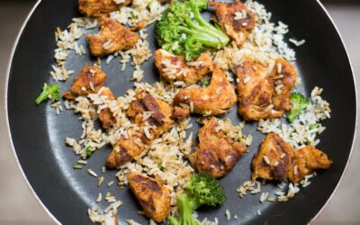 Sauté de poulet aux panais navets miel et amandes